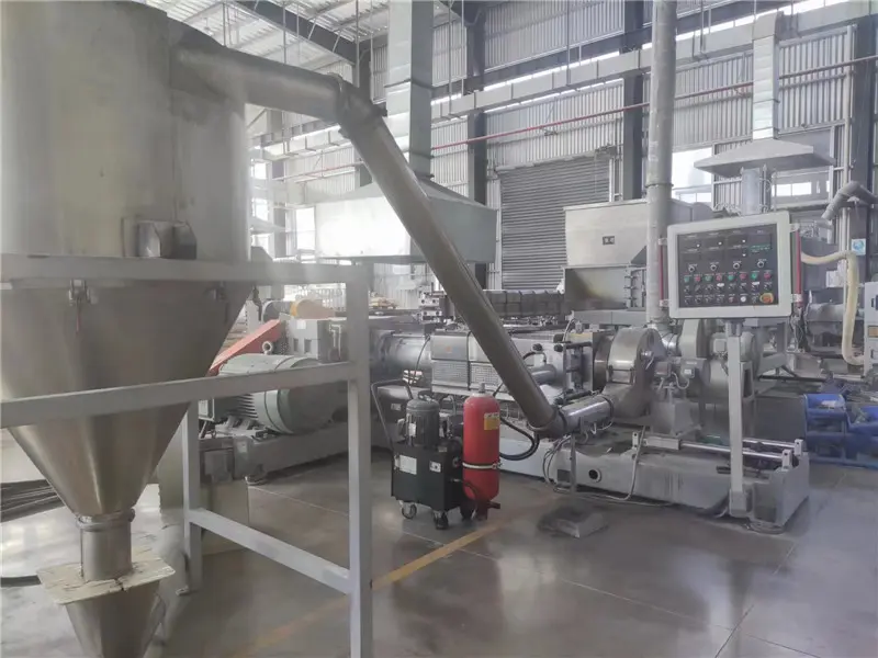 OUR FACTORY03