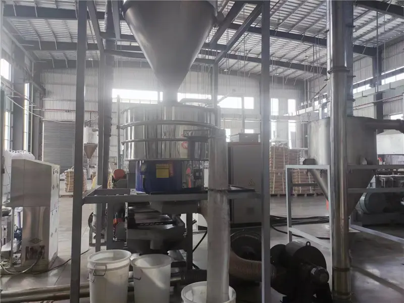OUR FACTORY04